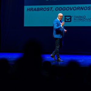 Motivacioni seminar BUILD YOURSELF (18)